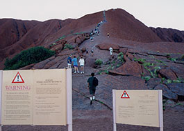 Uluru_Climb-1